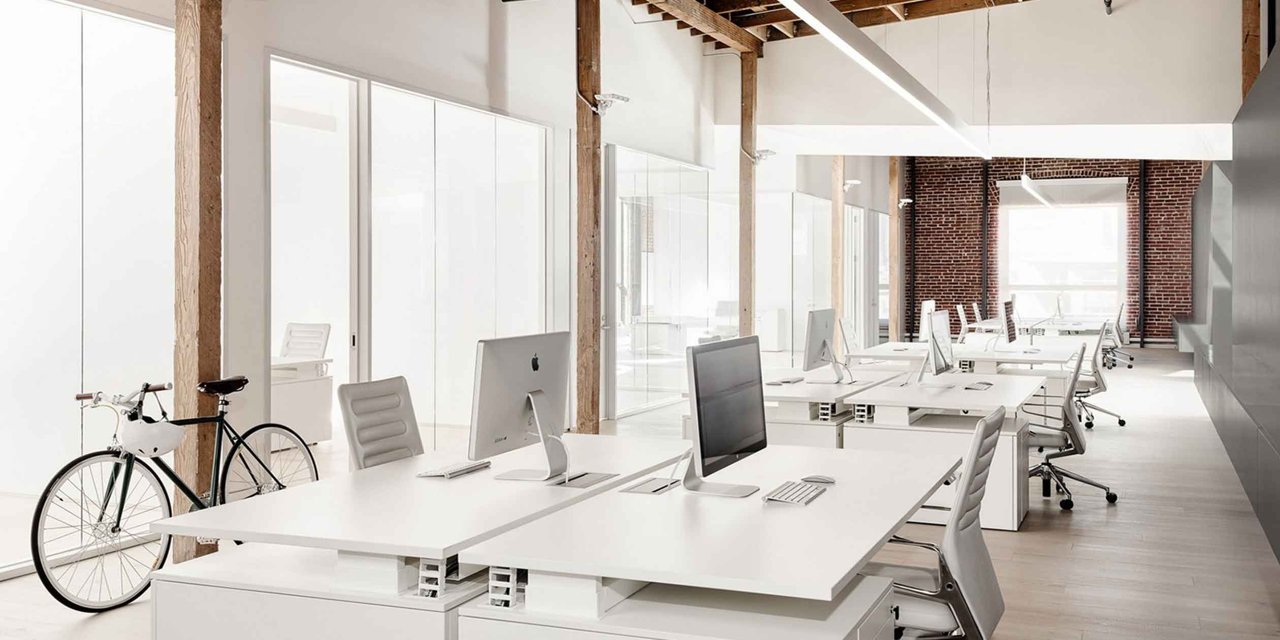 Renting de equipamiento y mobiliario para oficinas y centros de trabajo